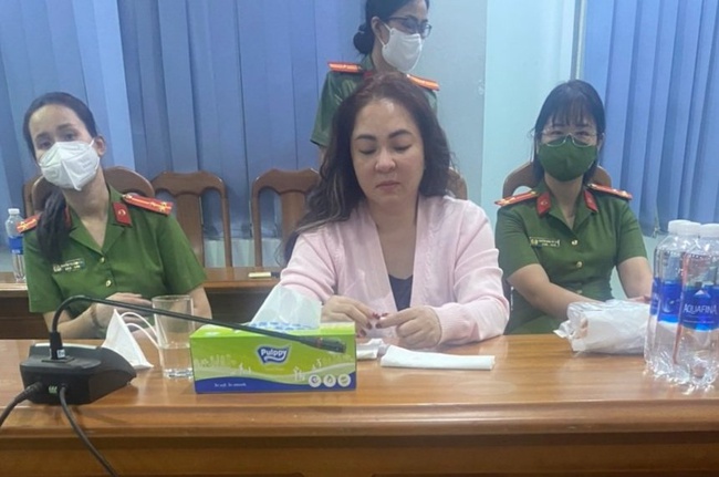 Ông Nguyễn Đức Hiển là bị hại của CEO Nguyễn Phương Hằng - Ảnh 1.