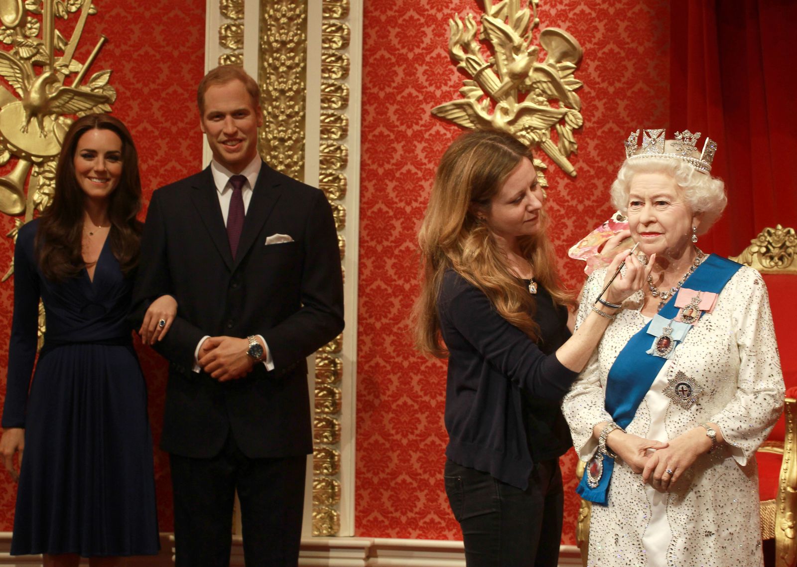 Nữ hoàng Anh Elizabeth II: Một cuộc đời kiêu hãnh - Ảnh 31.