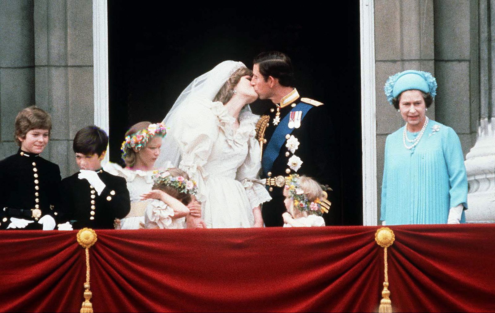 Nữ hoàng Anh Elizabeth II: Một cuộc đời kiêu hãnh - Ảnh 23.
