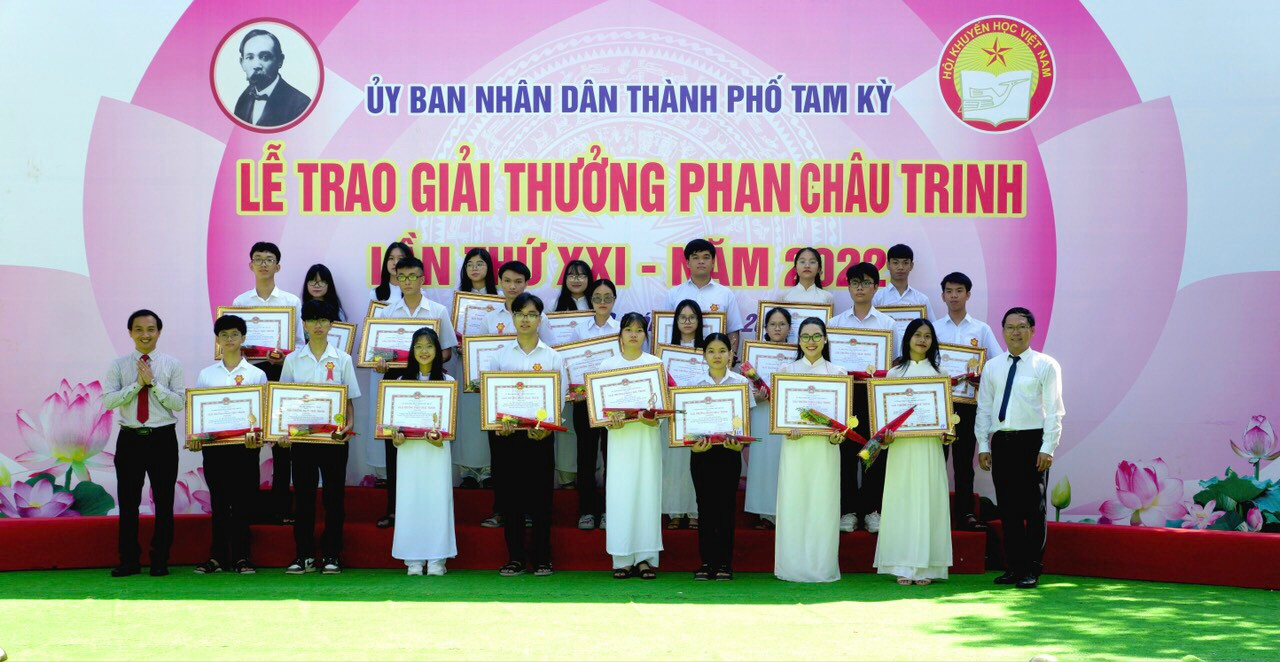 Quảng Nam: Hội thảo khoa học “Tư tưởng canh tân của nhà yêu nước Phan Châu Trinh” - Ảnh 5.
