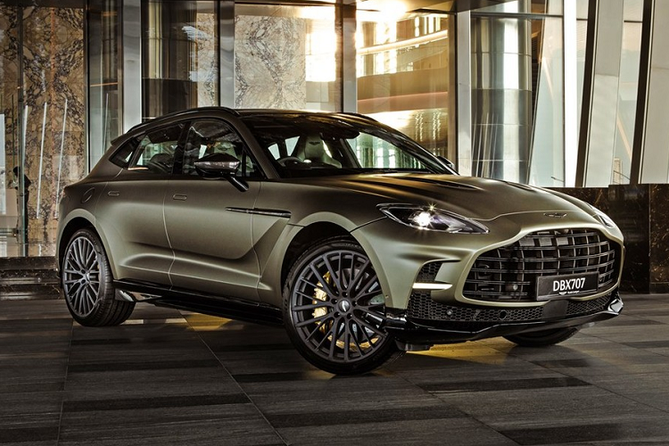 Aston Martin DBX 707 từ 5,7 tỷ đồng tại Malaysia, sắp về Việt Nam - Ảnh 1.