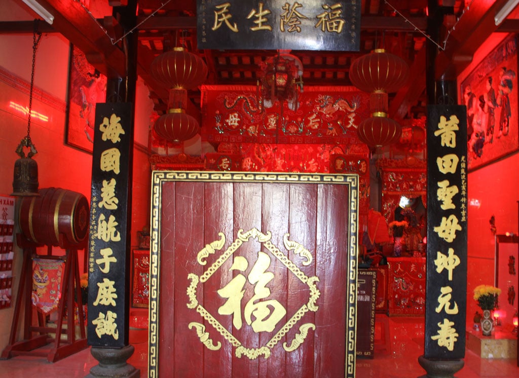 Người Việt gốc Hoa trên đất Thủ Thừa ở Long An với ngôi miếu cổ thờ bà Thiên Hậu - Ảnh 4.