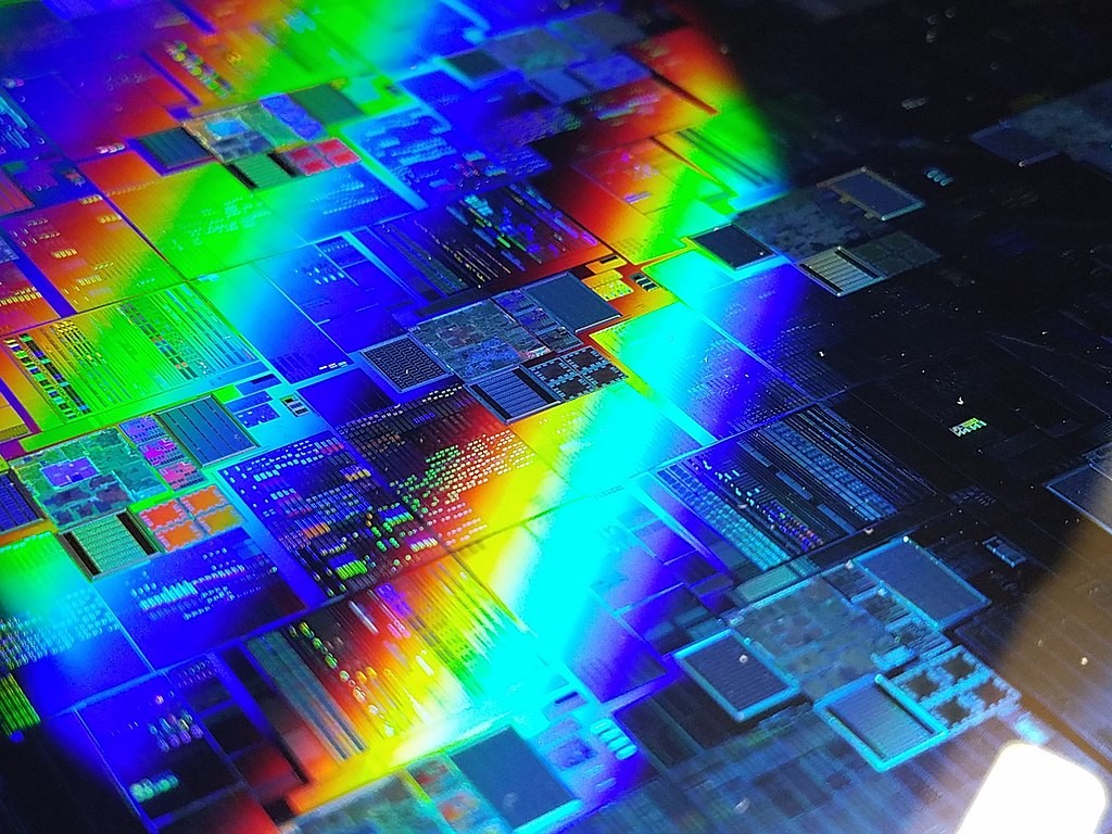 Đối với Nhật Bản, từng là nhà sản xuất chip lớn nhất thế giới cùng với Hoa Kỳ, nơi sản sinh ra chất bán dẫn, sự suy giảm năng lực sản xuất chip kéo dài hàng thập kỷ đã khiến quốc gia này phải cố gắng bắt kịp. Ảnh: @AFP.