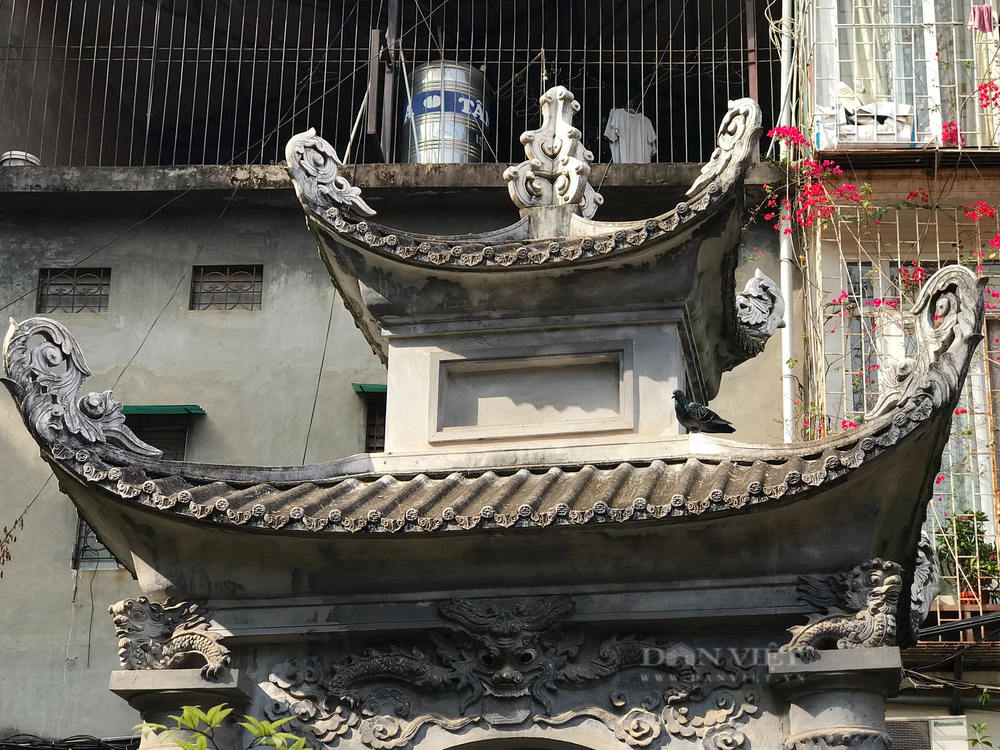 Nét cổ kính bên trong ngôi chùa cổ 800 tuổi giữa lòng Hà Nội - Ảnh 8.