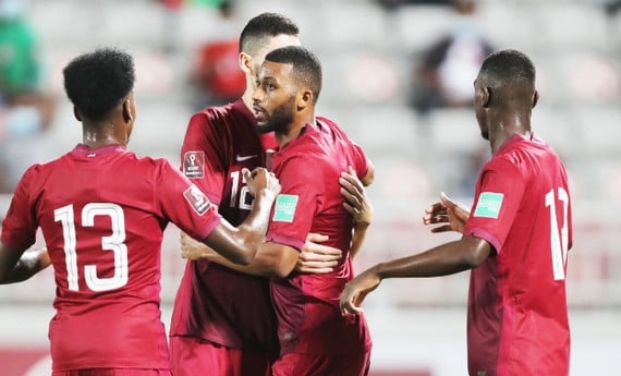 Bị Qatar sa thải, HLV Felix Sanchez được tiến cử dẫn dắt ĐT Việt Nam - Ảnh 1.