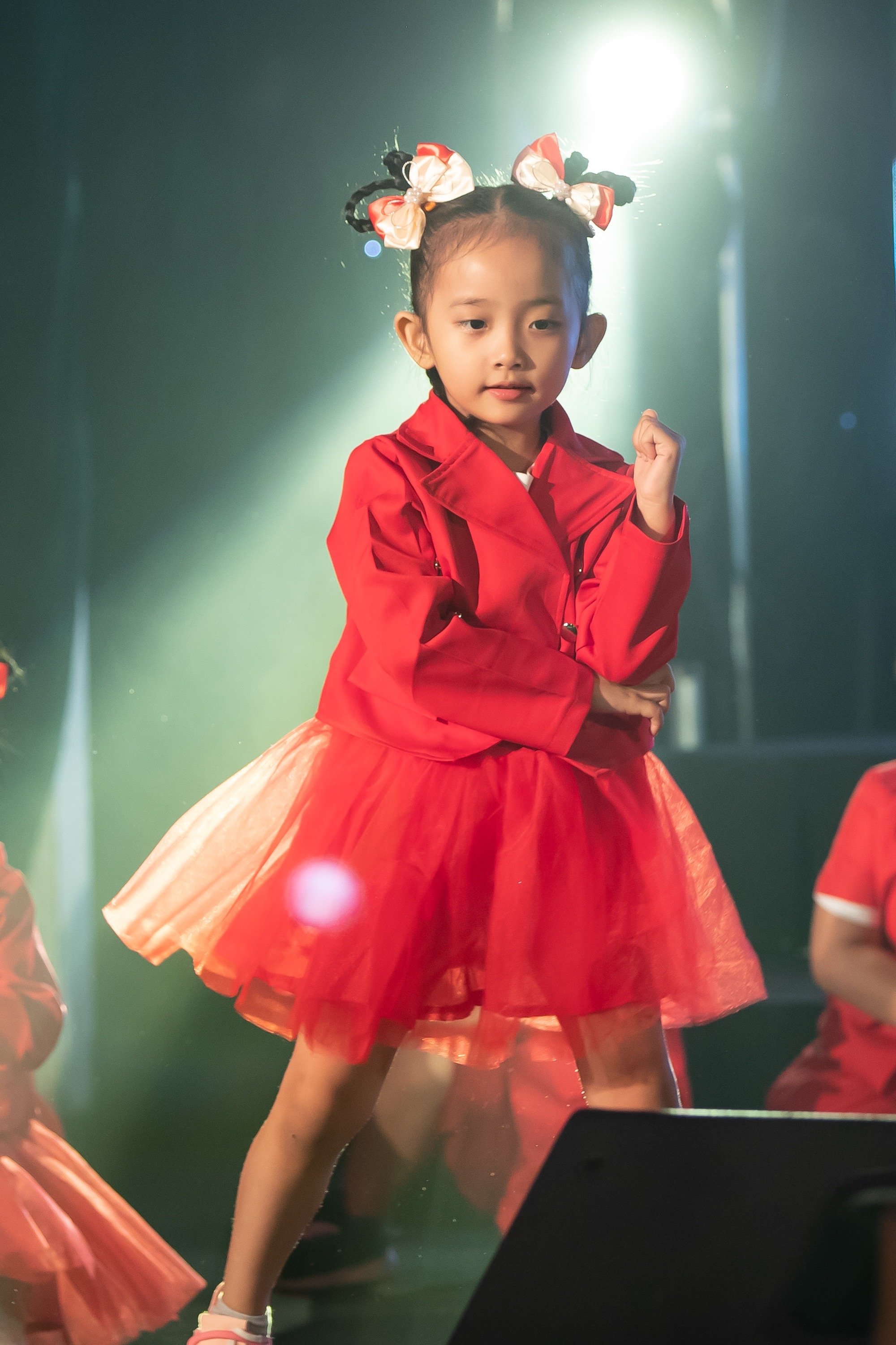 Sau đám cưới ngọt ngào, Khánh Thi - Phan Hiển tiết lộ điều khó tin về con gái út  - Ảnh 4.
