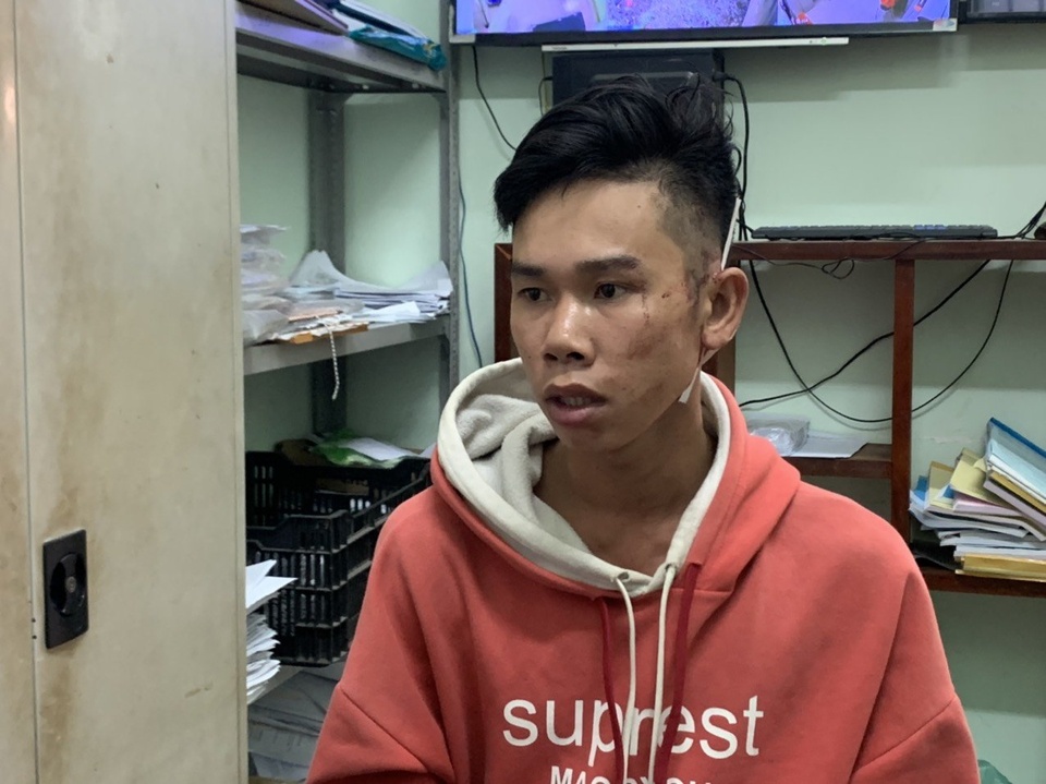 TIN NÓNG 24 GIỜ QUA: Điều tra vụ 5 người trong một gia đình tử vong; tạm giữ người con tạt xăng đốt cha - Ảnh 9.