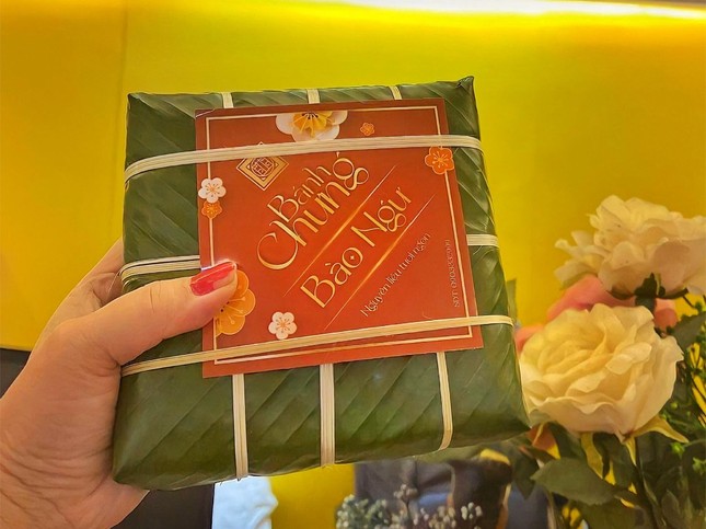 Mới lạ bánh chưng Tết vị caramel, nhân bào ngư - Ảnh 4.