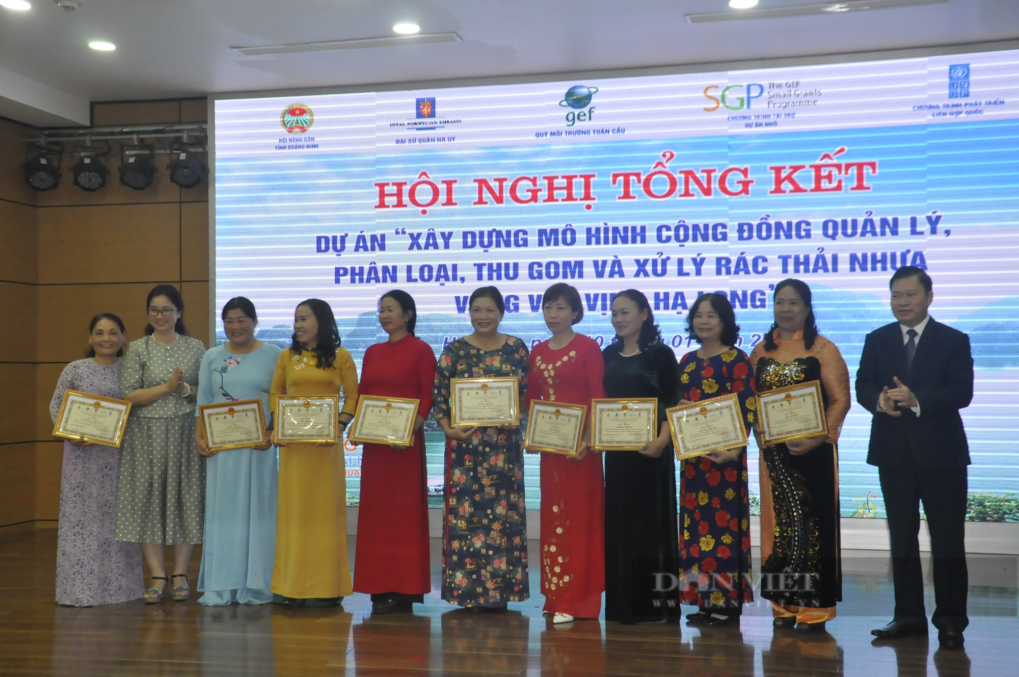 Nhiều mô hình điển hình giúp giảm thiểu rác thải nhựa ở ven biển vịnh Hạ Long - Ảnh 9.
