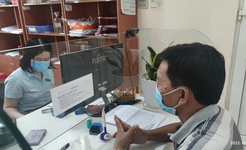 Bỏ sổ hộ khẩu, 3 thay đổi về BHYT kể từ ngày 1-1-2023 - Ảnh 1.