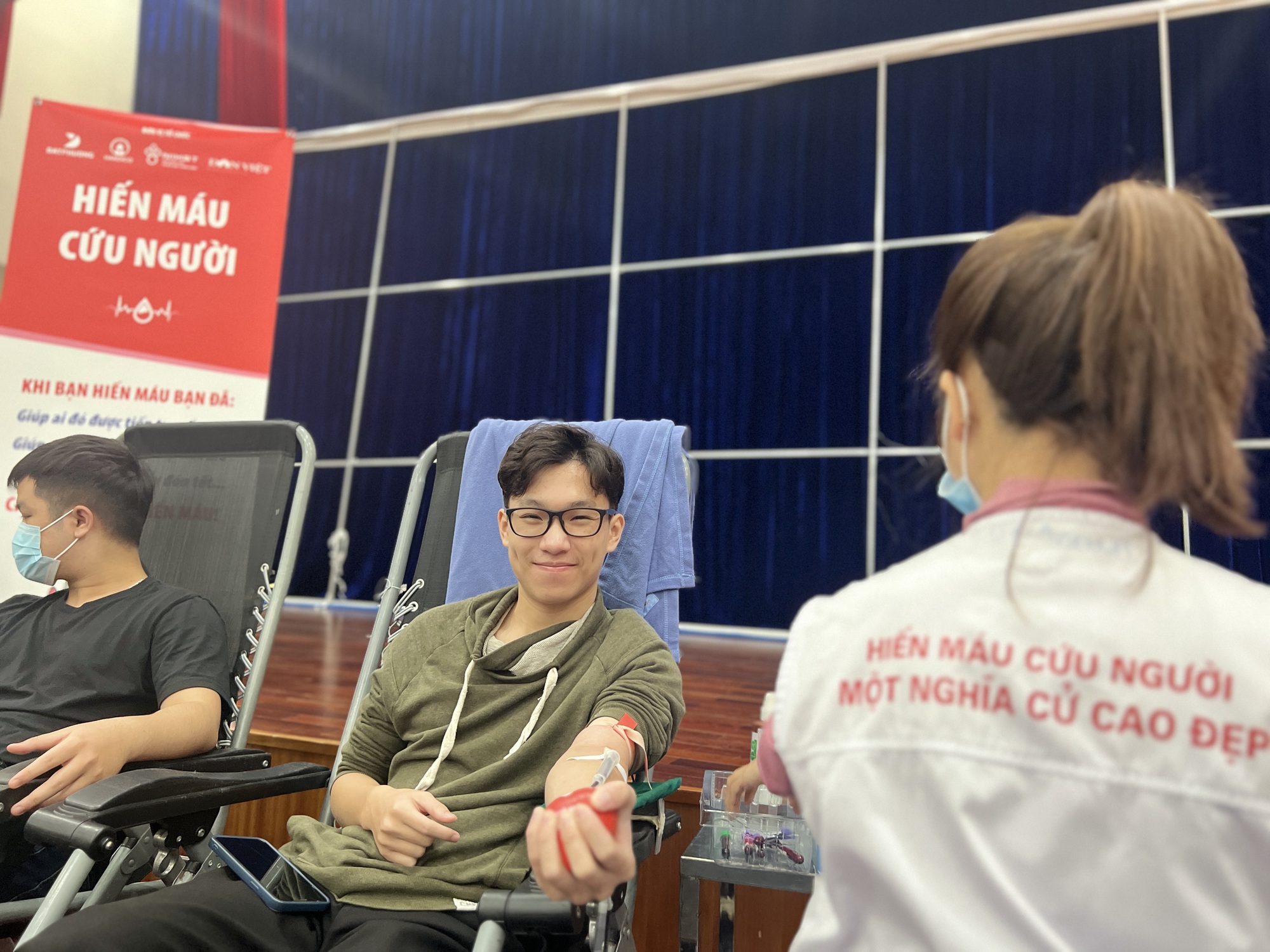 Hiến máu cứu người - Ảnh 11.