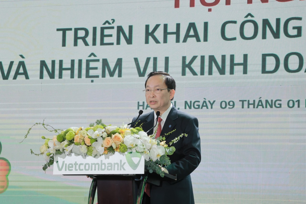 Năng suất tăng 200% nhưng tiền lương chỉ tăng 15%: Vietcombank "xin" cơ chế lương riêng, Phó Thống đốc nói gì? - Ảnh 3. Năng suất tăng 200% nhưng tiền lương chỉ tăng 15%: Vietcombank "xin" cơ chế lương riêng, Phó Thống đốc nói gì? - Ảnh 3.