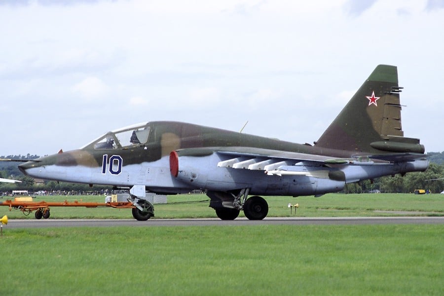 Cường kích Su-39 - Bản nâng cấp đáng gờm nhất của &quot;xe tăng bay&quot; Su-25 - Ảnh 13.