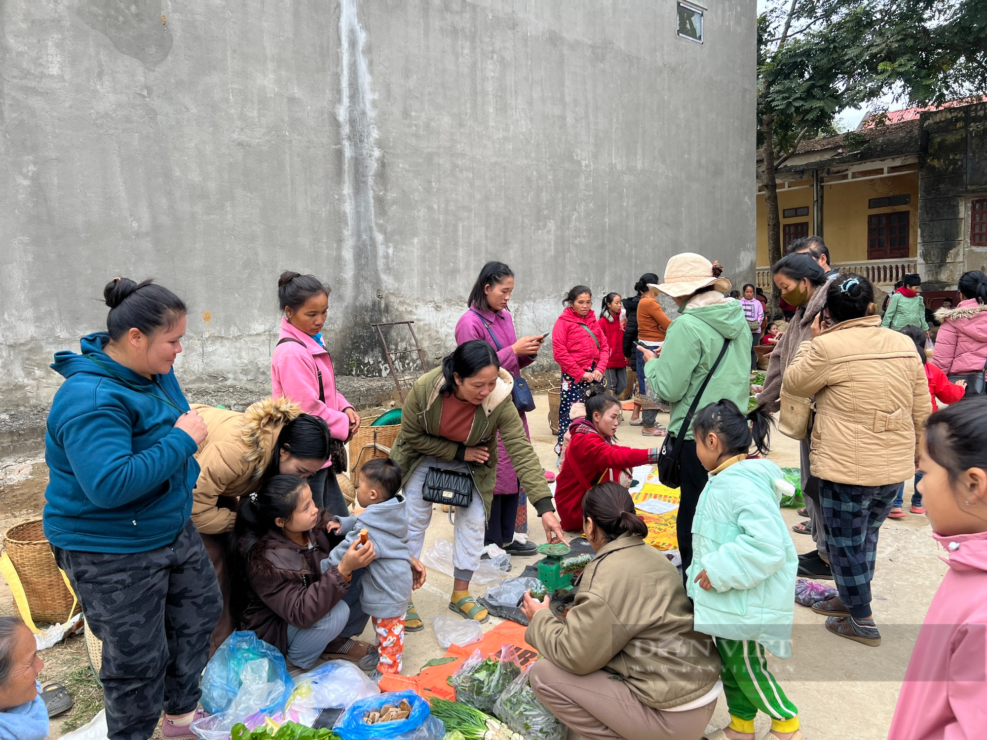 Chợ phiên Na Mèo: Điểm giao thương của người dân Việt – Lào tại Thanh Hoá - Ảnh 19.