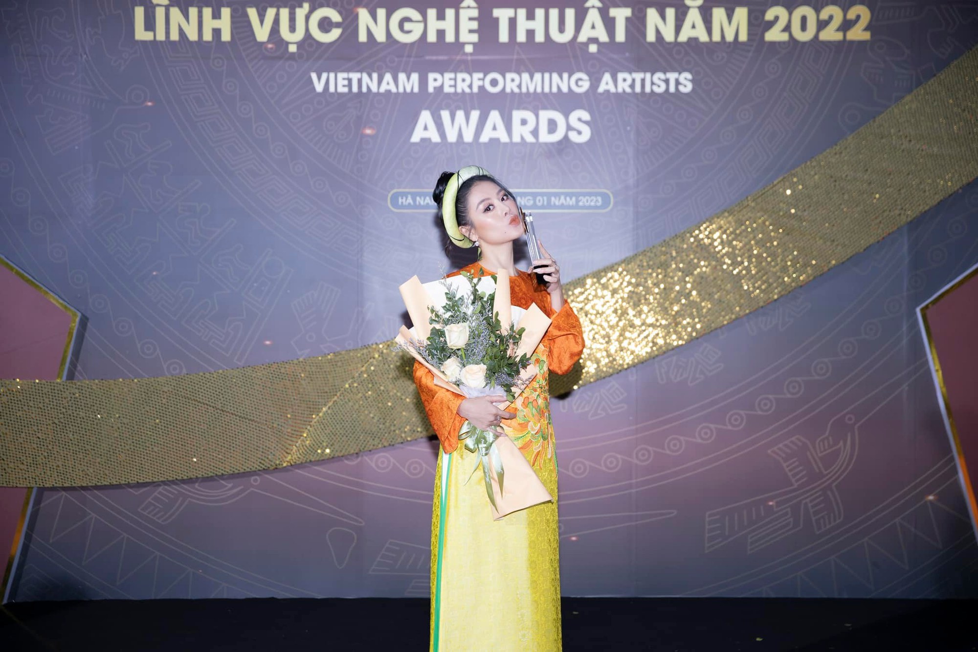 Hai quý cô tuổi Mão của shobiz Việt kể chuyện đầu xuân - Ảnh 1.
