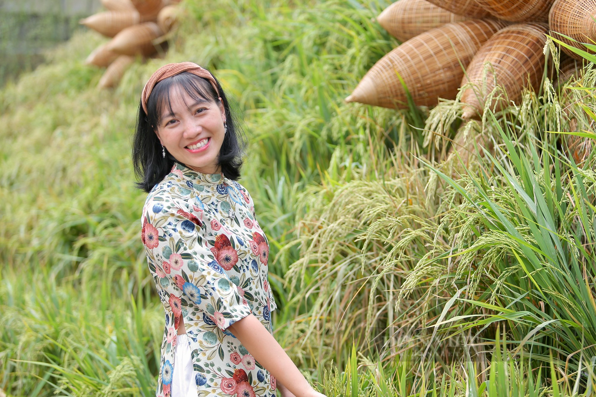 Vì sao người dân Sài Gòn đua nhau chụp hình Tết - Ảnh 9.