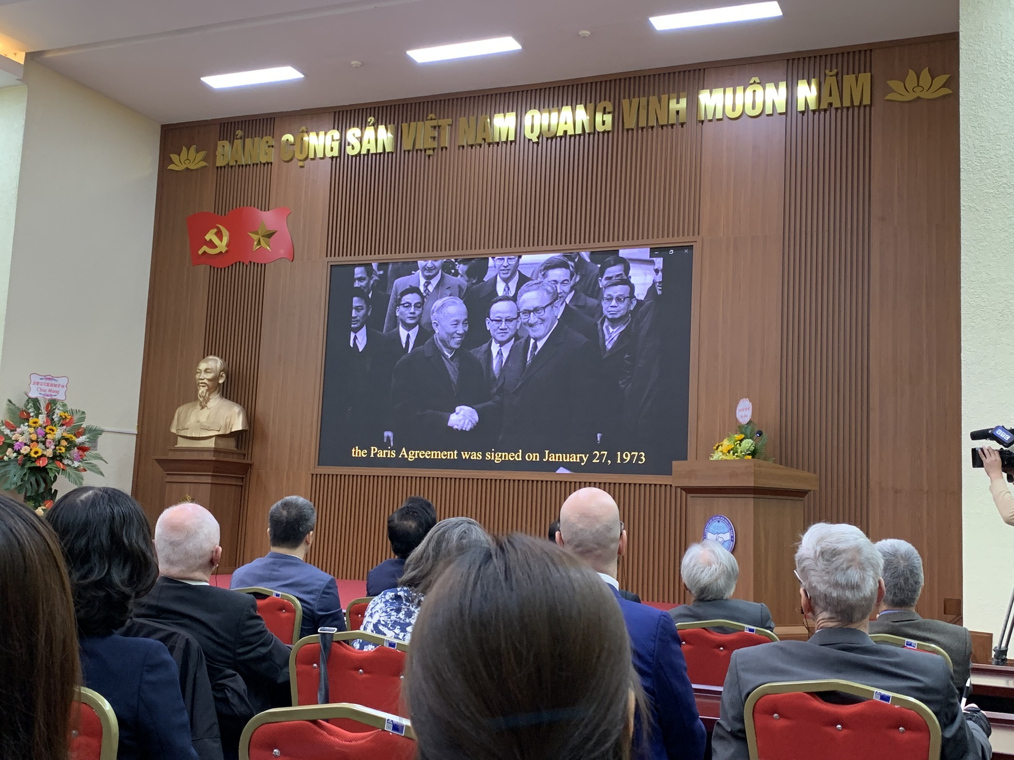 Gặp gỡ các nhân chứng quốc tế của Hiệp định Paris 1973 - Ảnh 1.