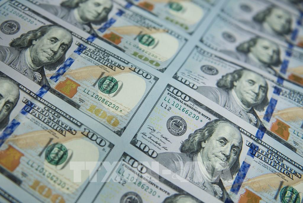 Chi phí lãi vay toàn cầu có thể tăng thêm 8.600 tỷ USD nếu lãi suất tiếp tục tăng - Ảnh 1.