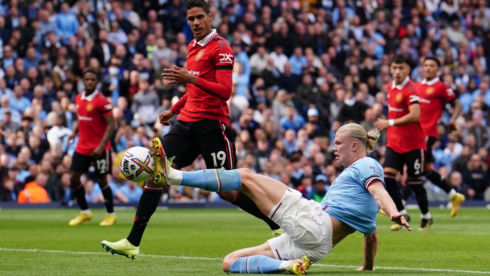 M.U vs Man City (19h30 ngày 14/1): Bất phân thắng bại? - Ảnh 1.