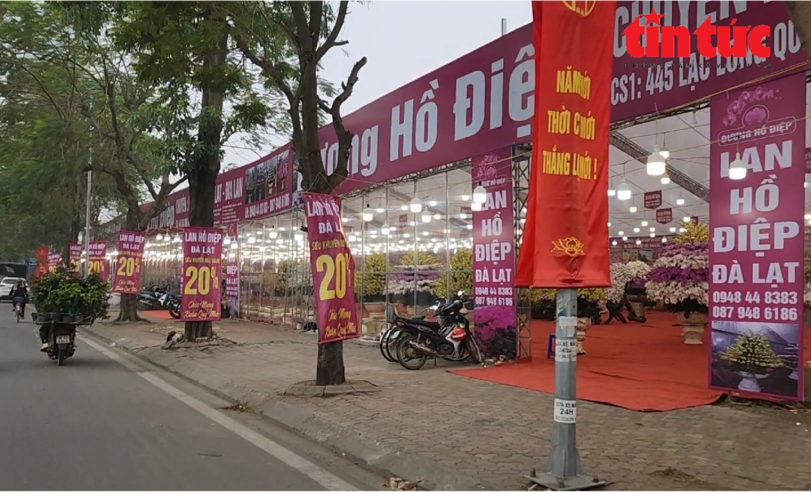 Nhếch nhác phố kiểu mẫu biến thành chợ - Ảnh 15.