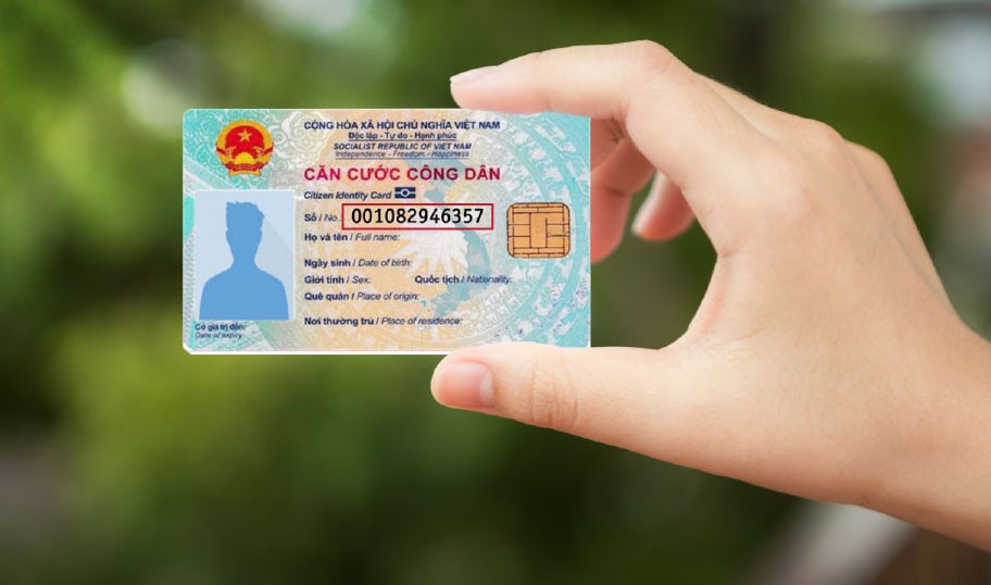 Bộ Công an đề xuất thu nhận ảnh khuôn mặt trẻ đủ 6 tuổi để làm CCCD - Ảnh 1.