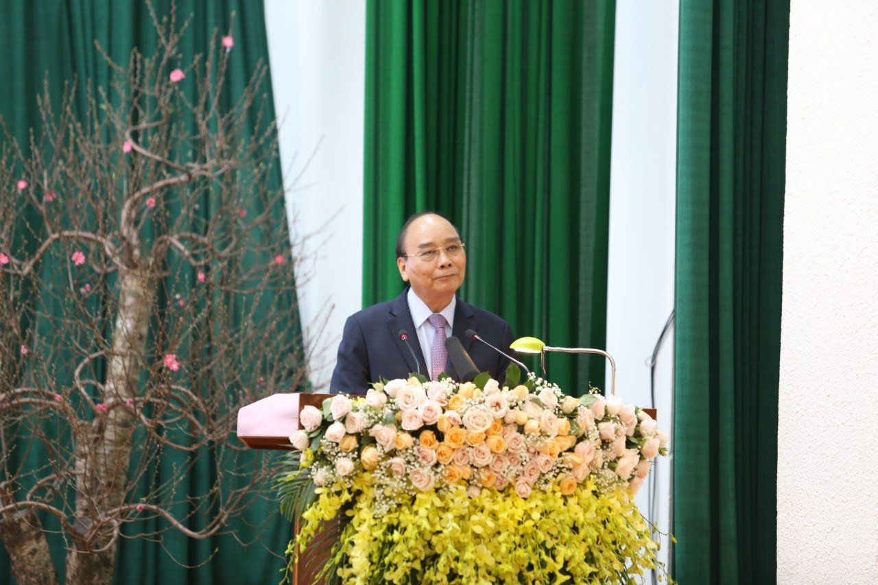 Chủ tịch nước thăm, chúc Tết cán bộ, chiến sĩ Bộ đội Biên phòng và công nhân tỉnh Đắk Lắk - Ảnh 3.