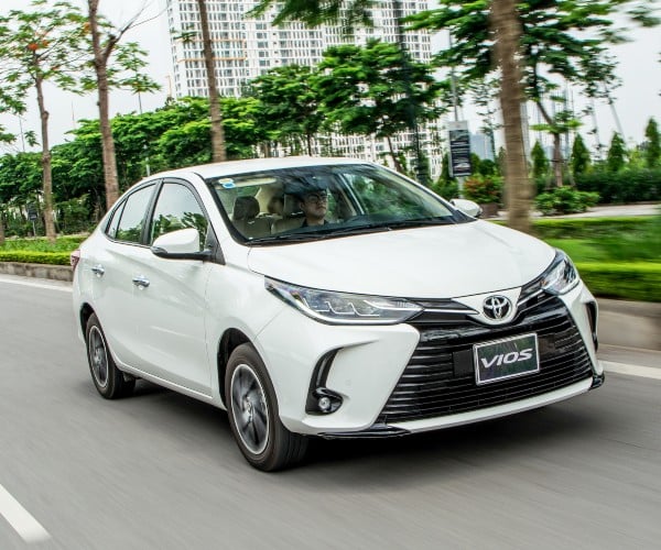 Doanh số ô tô tại Việt Nam năm 2022 đạt kỷ lục - Ảnh 4.