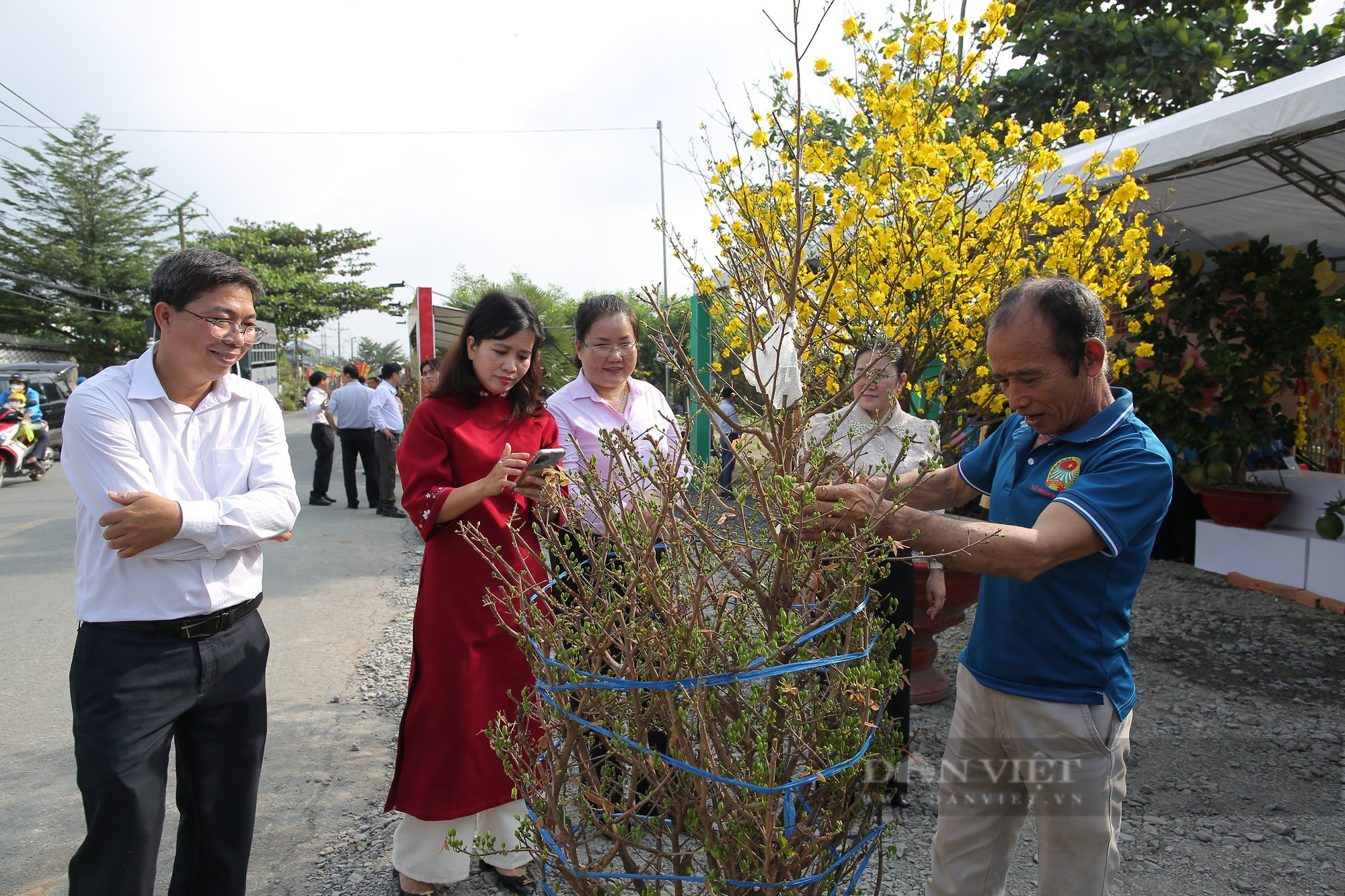 Sài Gòn rộn rã vào Xuân - Ảnh 12.