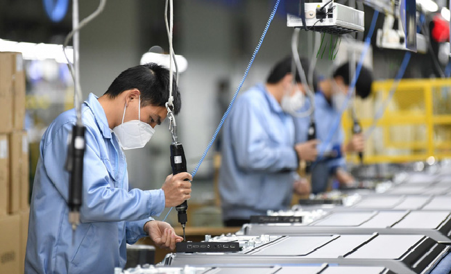 Người lao động kỳ vọng lương sẽ được tăng đều hàng năm từ 10% trở lên - Ảnh 1. Người lao động kỳ vọng lương sẽ được tăng đều hàng năm từ 10% trở lên - Ảnh 1.