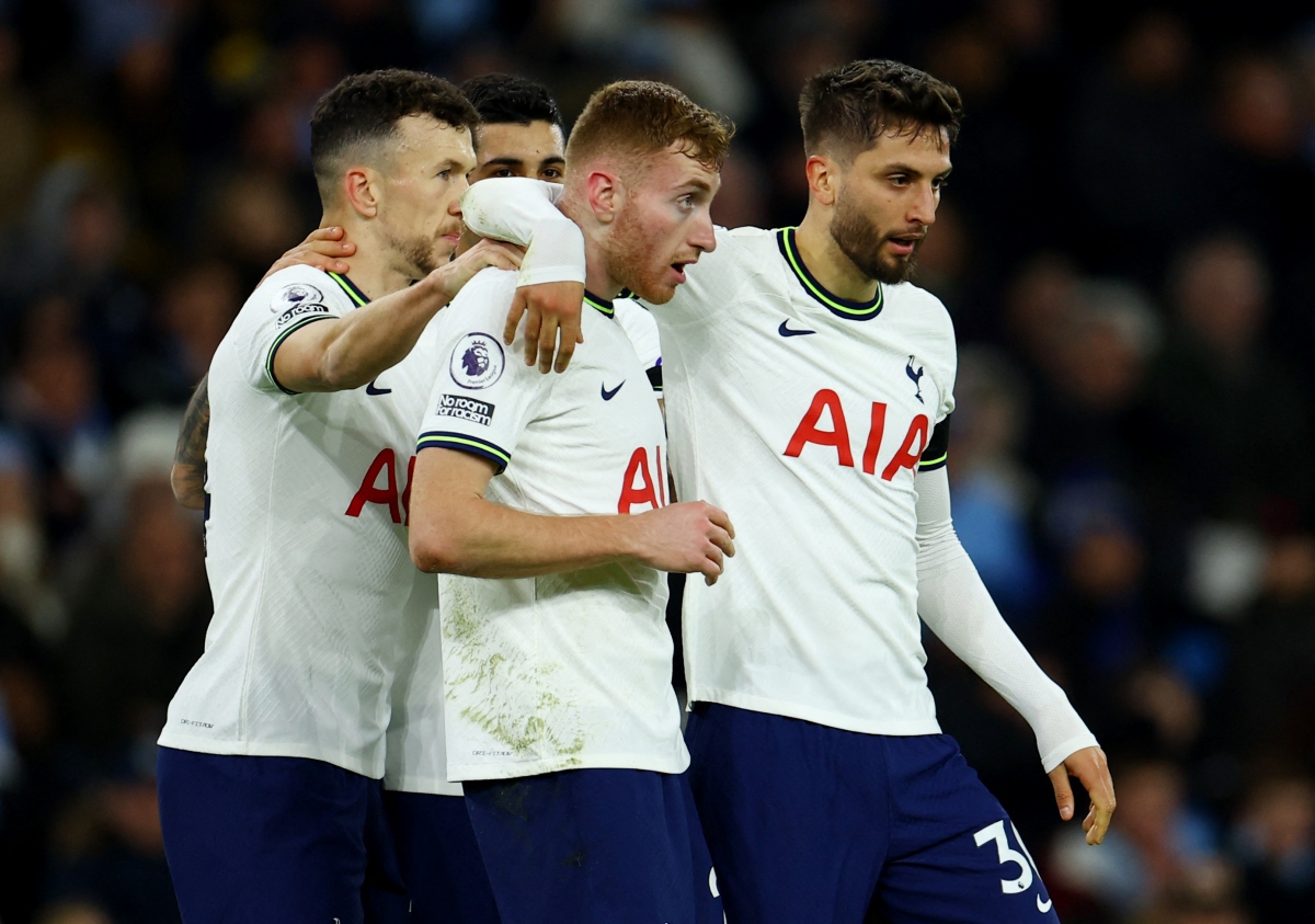 Ngược dòng trước Tottenham, Man City rút ngắn khoảng cách với Arsenal - Ảnh 1.