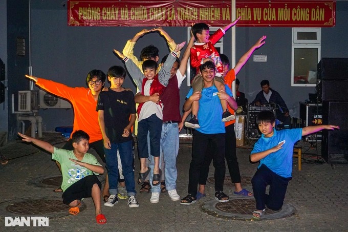 Tết đầu tiên của trẻ mồ côi vì Covid-19 tại trường Hy Vọng - Ảnh 7.