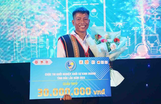 Giữ chân du khách theo cách của chàng trai M’nông - Ảnh 6.