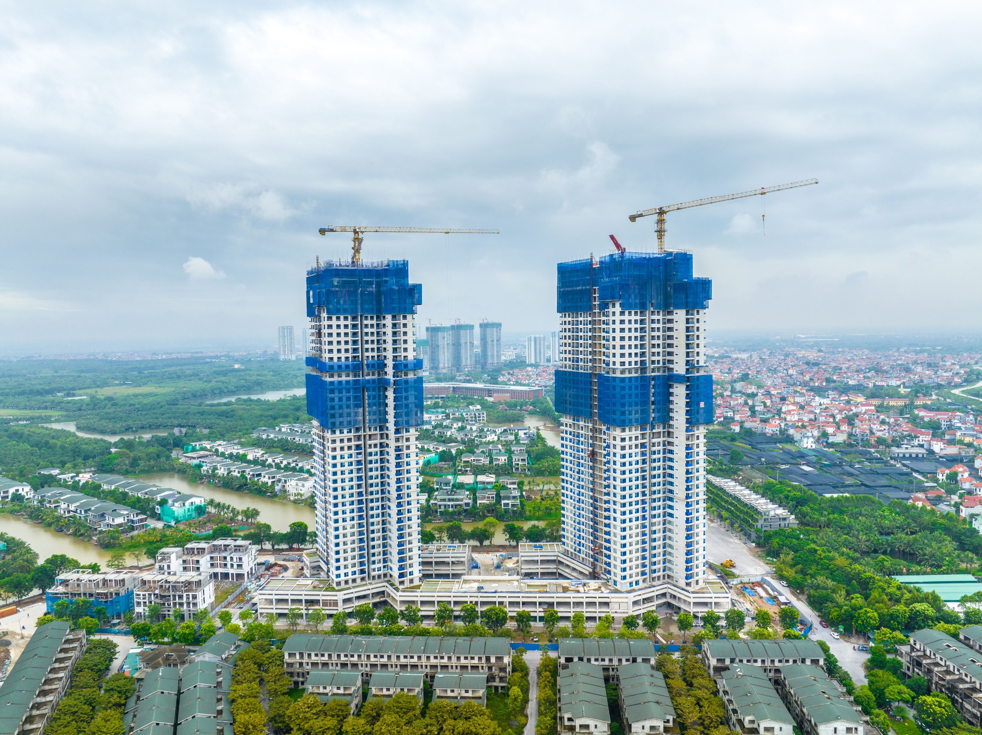 Tập đoàn Xây dựng Hòa Bình có 'biến'? - Ảnh 1. Tập đoàn Xây dựng Hòa Bình có 'biến'? - Ảnh 1.