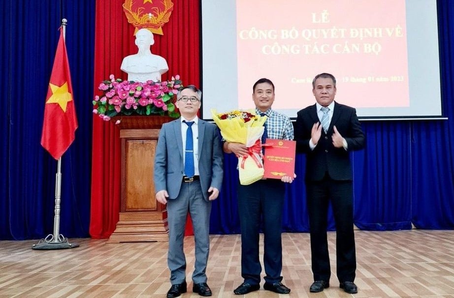Ông Hà Thế Ân được bầu làm Phó Chủ tịch TP.Cam Ranh - Ảnh 1. Ông Hà Thế Ân được bầu làm Phó Chủ tịch TP.Cam Ranh - Ảnh 1.
