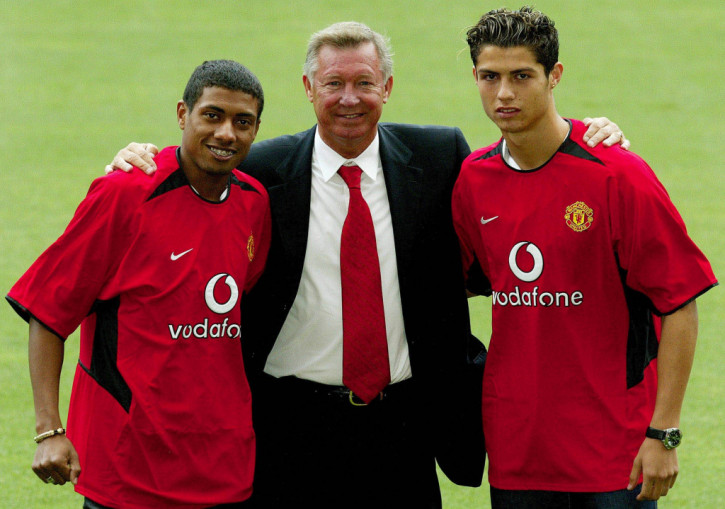 Sir Alex Ferguson hé lộ bí quyết chiêu mộ nhân tài cho M.U - Ảnh 1.