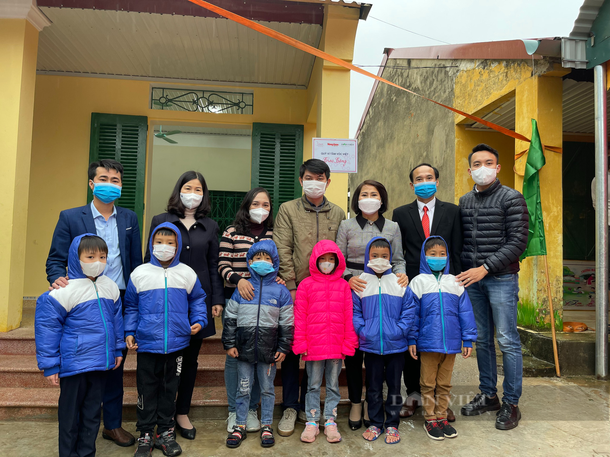 Hành trình 1 năm Báo NTNN/Dân Việt phát triển giáo dục, sức khỏe cùng Quỹ Vì Tầm Vóc Việt - Ảnh 2.