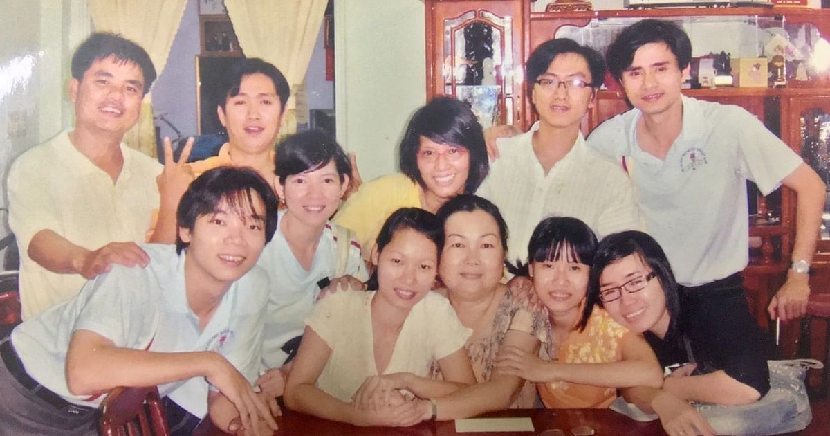 Gia đình nhà giáo nhiều thế hệ - Ảnh 1.