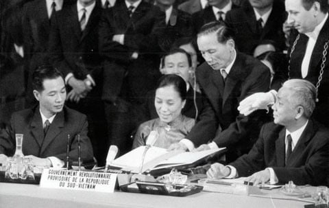 Thiếu tướng Nguyễn Hồng Quân: 50 năm Hiệp định Paris và những bài học kinh nghiệm về công tác đối ngoại thời kỳ mới - Ảnh 2.