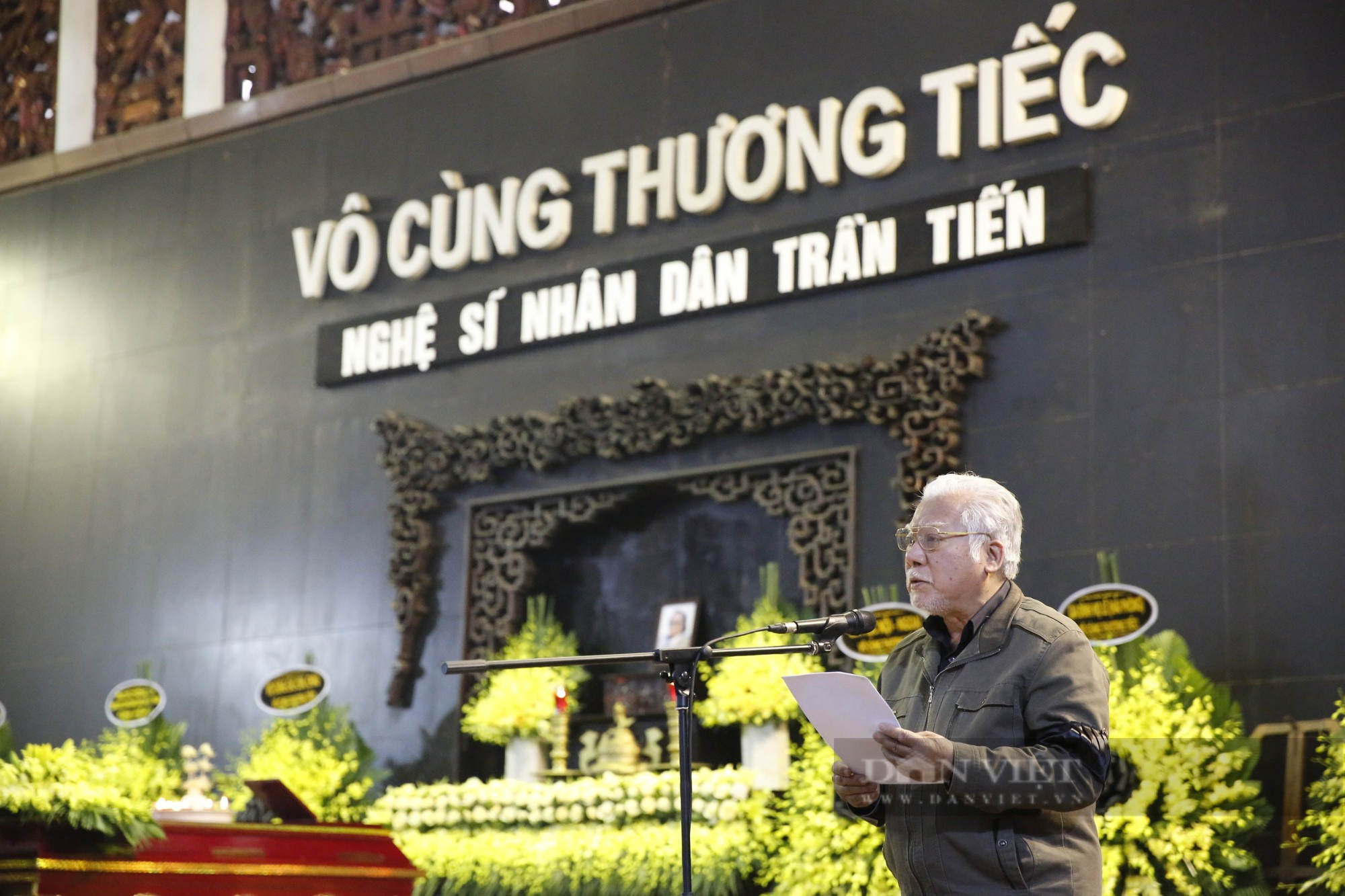 Lời tiễn biệt NSND Trần Tiến gây xúc của 3 cô con gái tài danh - Ảnh 4.