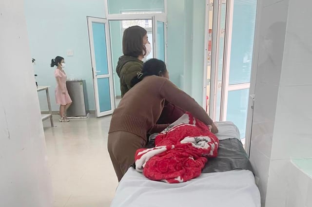 Quảng Ngãi: Hội đồng chuyên môn nói gì vụ bé trai 35 tháng tuổi tử vong nghi hóc dị vật?  - Ảnh 1.