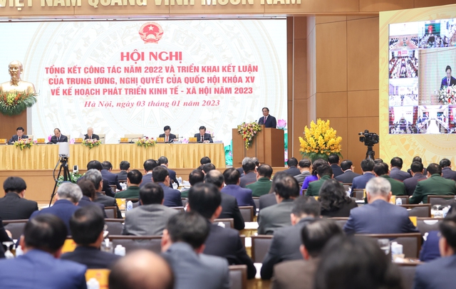 Vừa hóa giải 3 bài toán khó năm 2022, Thống đốc kiến nghị tháo gỡ ách tắc thanh khoản nền kinh tế - Ảnh 3.