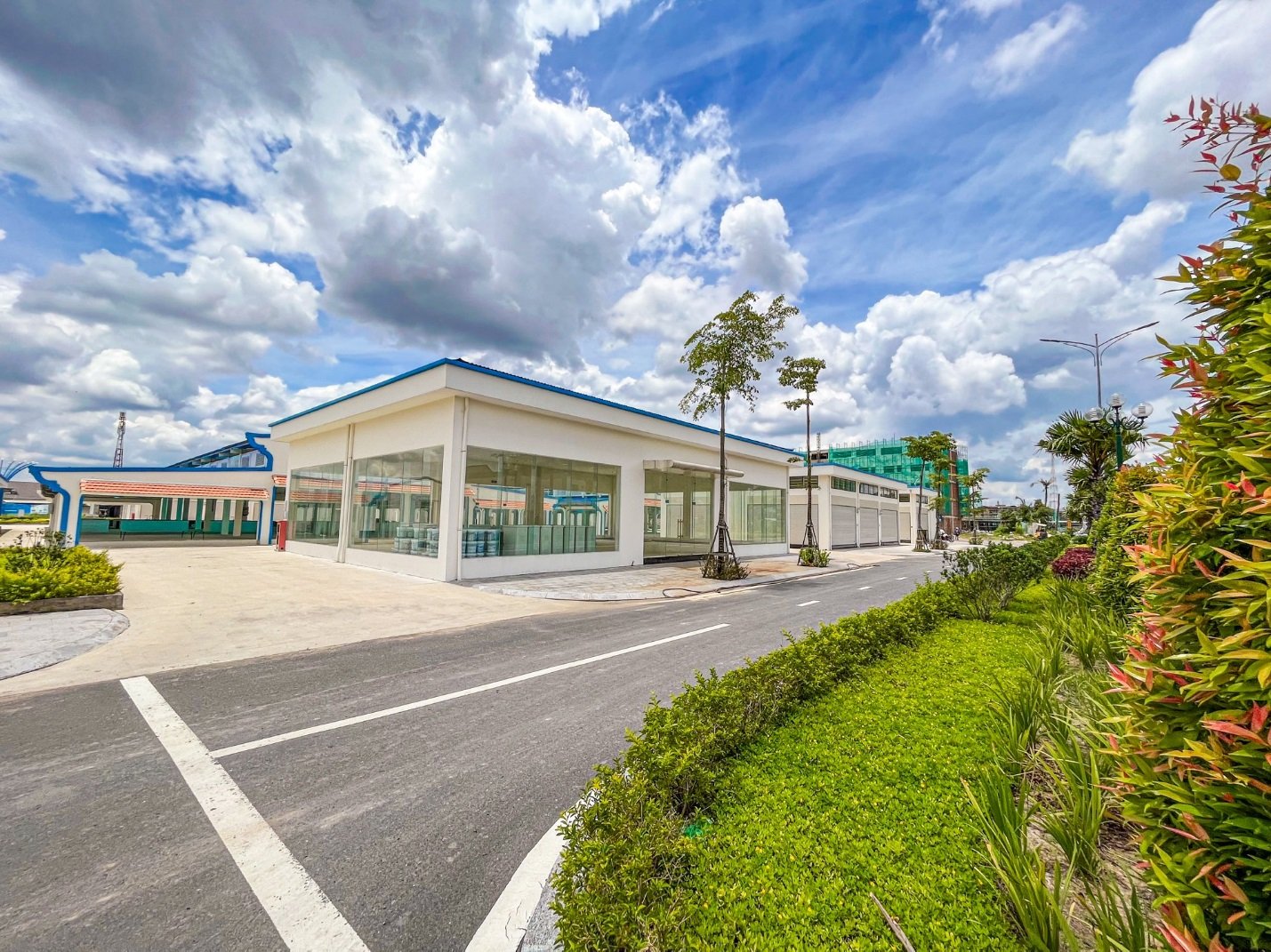 Bến Tre: Chính thức phê duyệt kế hoạch di dời chợ Cầu Bà Mụ cũ vào KĐT Phố chợ Phú Khương - Ảnh 2.