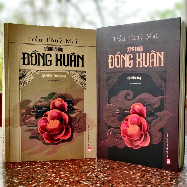 Đọc sách cùng bạn: Dùng văn luận sử - Ảnh 1.