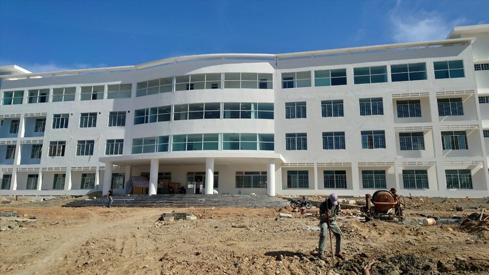 Tiếp nhận và sáp nhập Bệnh viện Giao thông Vận tải Nha Trang - Ảnh 1. Tiếp nhận và sáp nhập Bệnh viện Giao thông Vận tải Nha Trang - Ảnh 1.