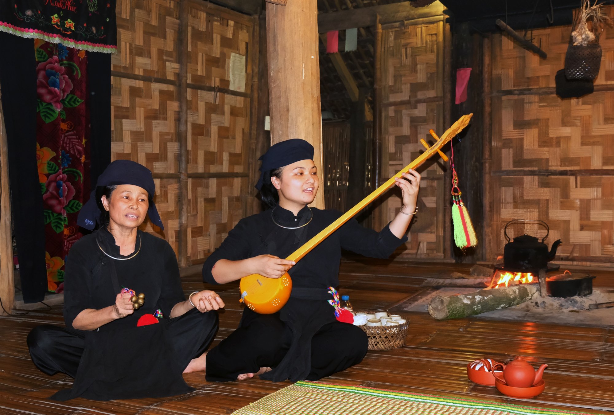 Toàn cảnh làng nhà sàn Việt nằm trong top tốt nhất thế giới ở Thái Nguyên - Ảnh 8.