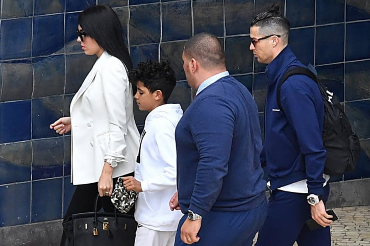 Dolores Aveiro - người mẹ đáng kính của Ronaldo: Phận đời truân chuyên  - Ảnh 1.