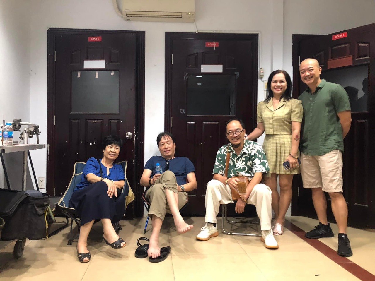 Nhà biên kịch Nguyễn Thị Hồng Ngát tiết lộ lý do làm phim &quot;Hồng Hà nữ sĩ&quot; về cuộc đời nữ sĩ Đoàn thị Điểm - Ảnh 1.