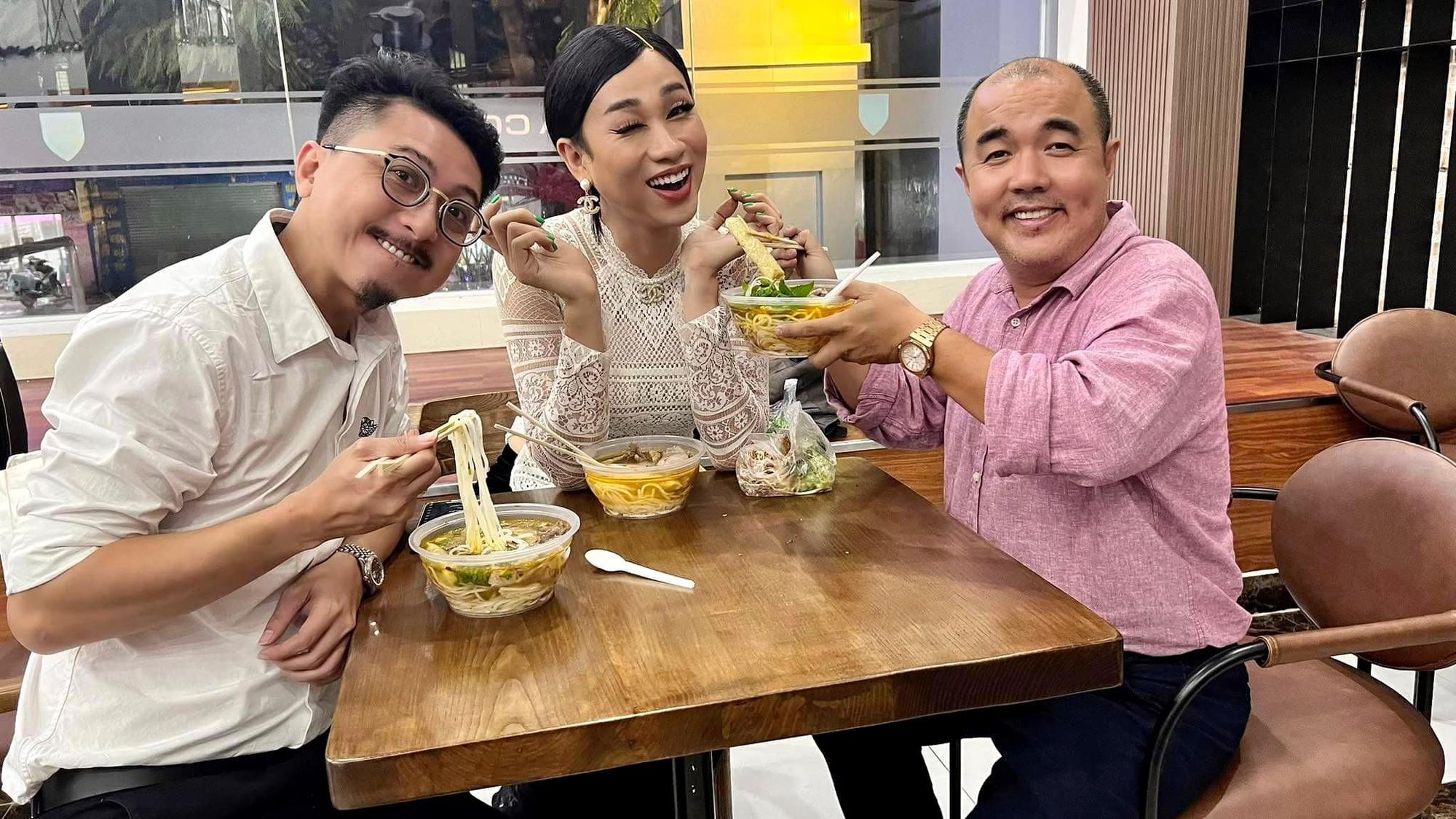 &quot;Điểm mặt&quot; những địa chỉ quán ăn ngon xuất sắc mà các sao Việt thường lui tới - Ảnh 10.