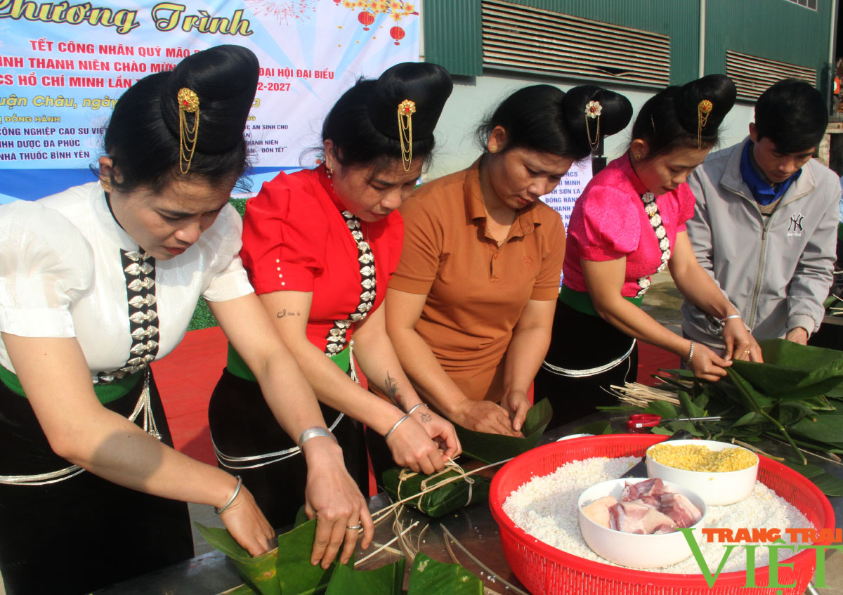 Sơn La: Mang Tết ấm cho công nhân vùng cao - Ảnh 4. Sơn La: Mang Tết ấm cho công nhân vùng cao - Ảnh 4.