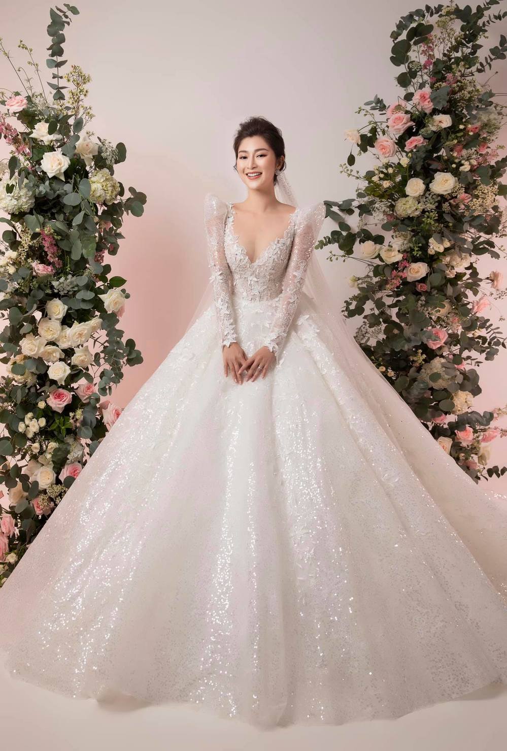 Vẻ đẹp ở tuổi 37 của diễn viên Thanh Trúc - Ảnh 1.